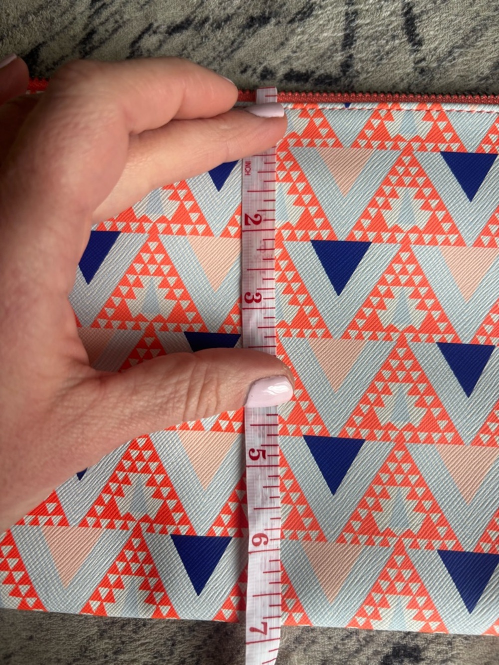 Stella & Dot Geometric Print Neon Clutch Bag - Picture 3 of 9